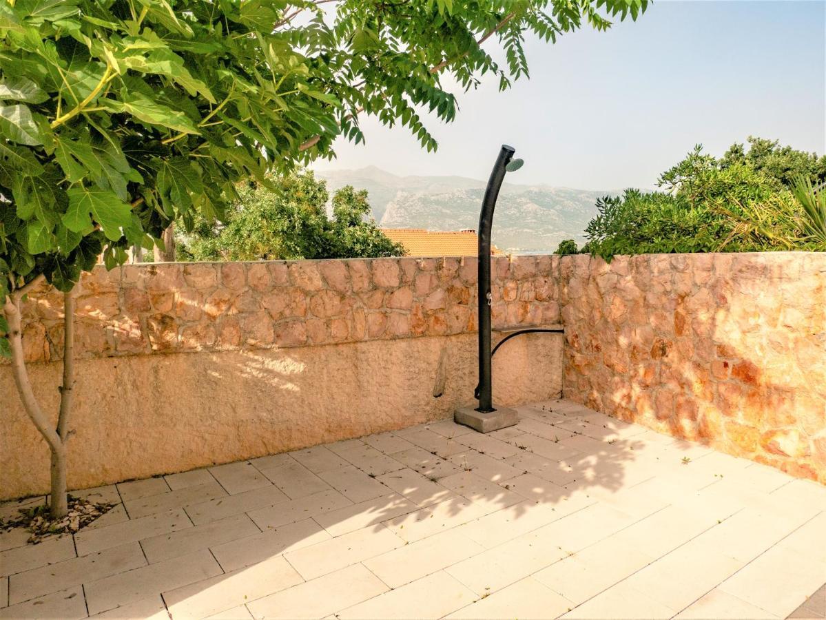 Apartment Sea&Mountain Vinjerac Bagian luar foto